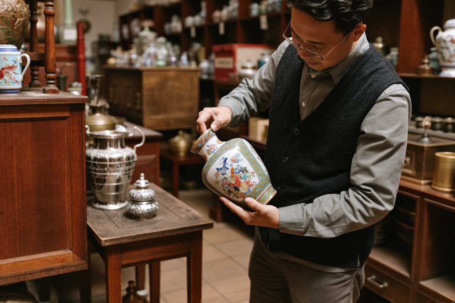 Antiquair worden: kennis, een goed oog en ondernemerschap