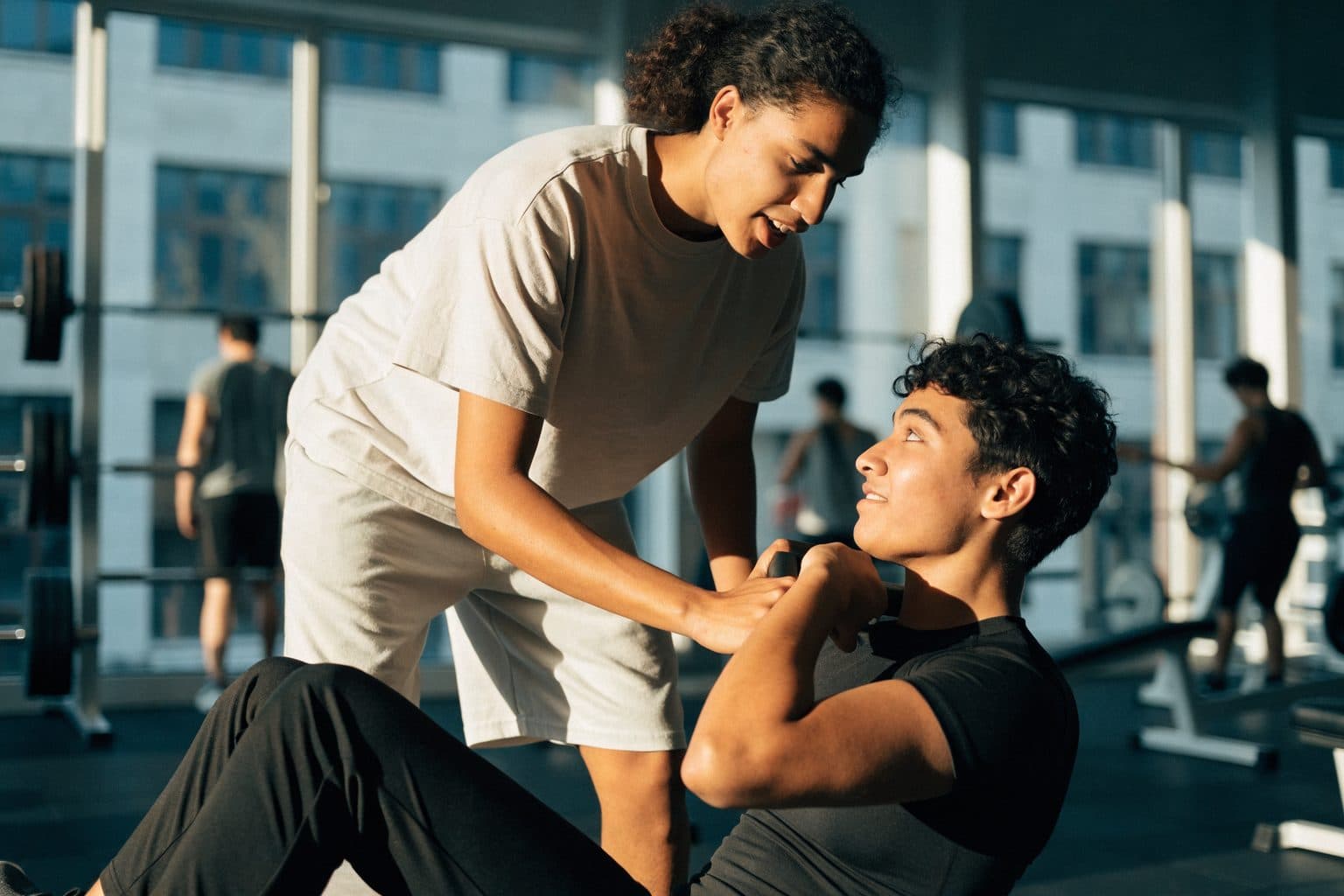 Personal trainer worden: opleiding, erkenning en wat je verdient